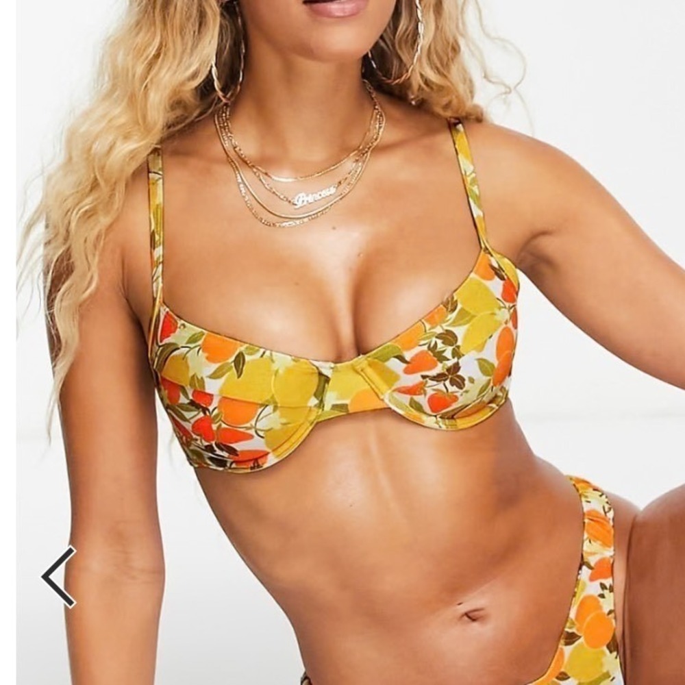 NWT Kulani Kinis Underwire Bikini Top Citrus Yellow Lemon Swim Set Size L